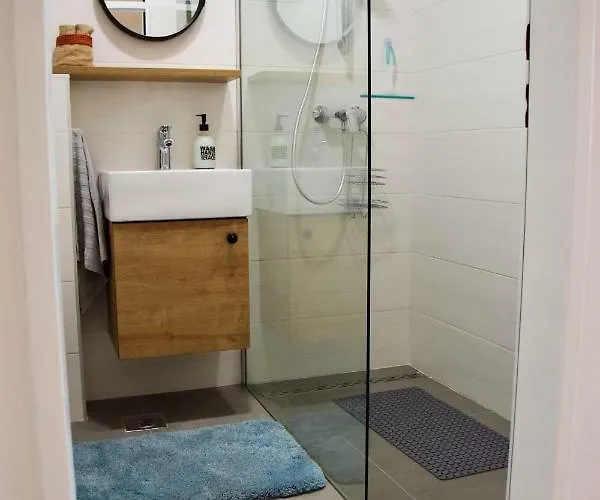 Sky Apartment *