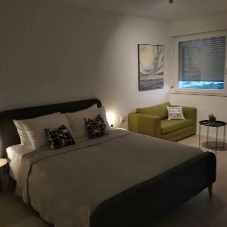 Апартаменты Sky Пула